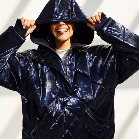 NWOT Free People Movement Puffer Jacket size L - Picture 1 of 8